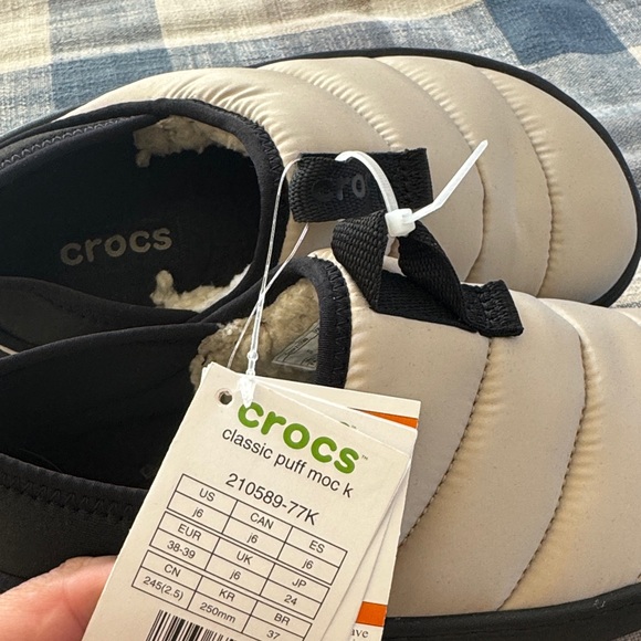 CROCS Kids' Black and Cream Slippers - Picture 5 of 6
